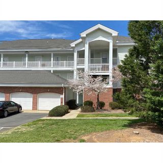 8957 Meadow Vista Road