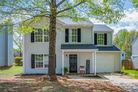 1242 Winding Path Road