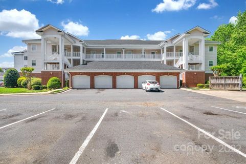 8753 Coralbell Lane