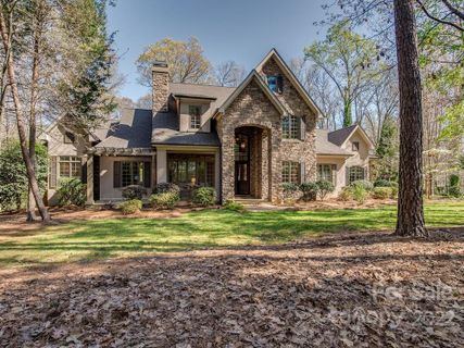 10535 Island Point Road