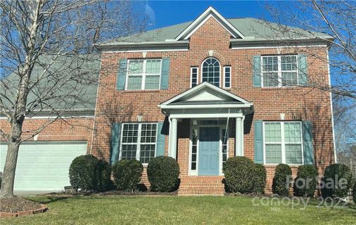 7663 Woodcrest Drive