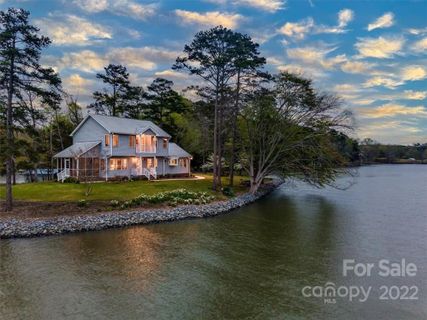 43 Chimney Swift Court