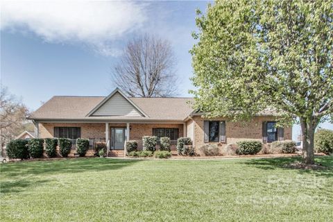 124 Winding Brook Way 37