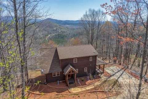 894 Summit Parkway sold home in Summit, Bostic, NC