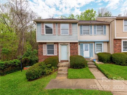 7312 Pebblestone Drive sold home in Waterford, Charlotte, NC