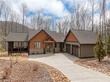 403 Thunder Mountain Road