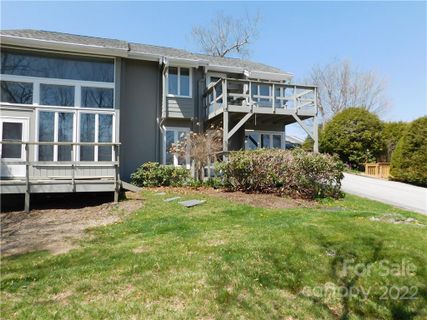 388 Skyleaf Drive B-11 sold home in Skyleaf, Sugar Mountain, NC