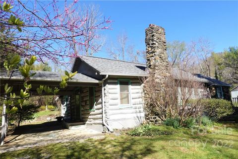 207 Hawthorne Avenue