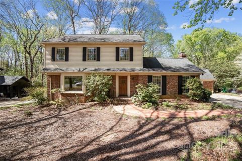 7016 Pleasant Drive