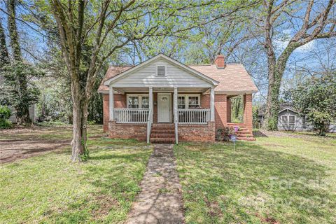 814 State Street sold home in Summit View, Charlotte, NC
