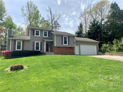917 Oakridge Drive