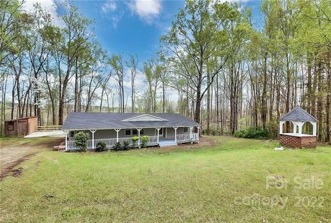7309 Sagebrush Circle sold home in Briarwood, Concord, NC