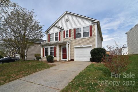 2715 Cochrane Drive 118 sold home in Meadow Hills, Charlotte, NC