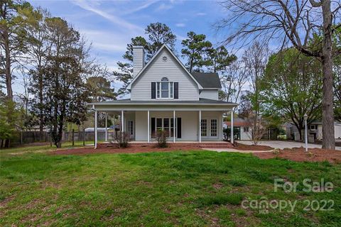 611 Mallory Drive