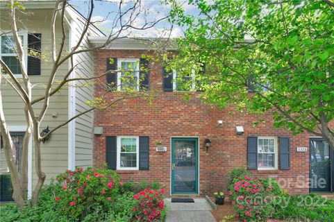 3330 Heathstead Place