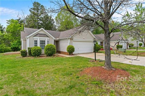 5618 Waverly Lynn Lane