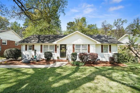 6220 Netherwood Drive