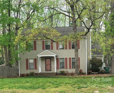 7611 Applewood Lane