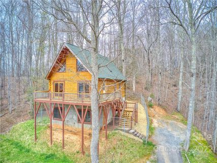 109 Hoot Owl Ridge