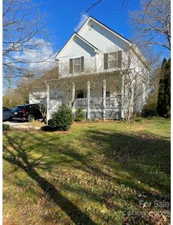 19 Scottish Circle sold home in Skyland Knoll, Asheville, NC