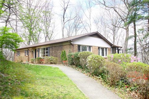 238 Spicewood Lane sold home in Long John Mt Estates, Hendersonville, NC