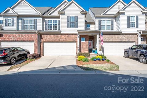 4814 Fonthill Lane