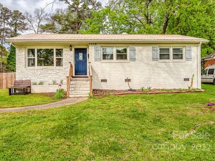 2250 Falmouth Road