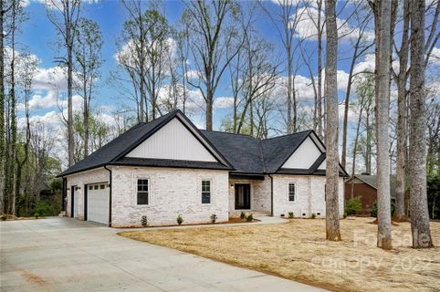 519 Deauville Road 288