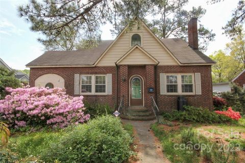 2338 The Plaza Road