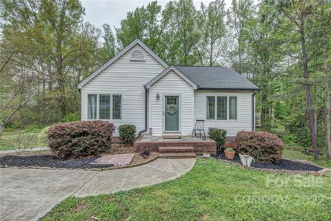 2646 Jacobs Road