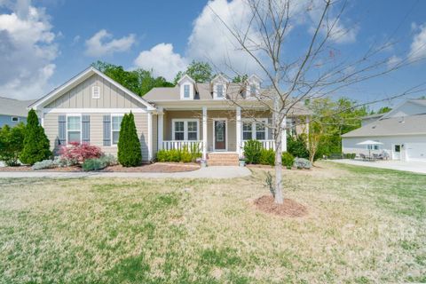 1332 Kings Bottom Drive