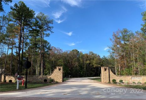 2155 Two Sisters Drive sold home in Virginia's Woods, Lancaster, SC