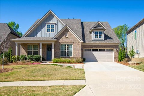 135 Holsworthy Drive