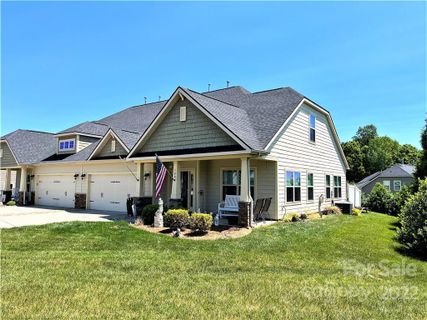 109 Damsire Court
