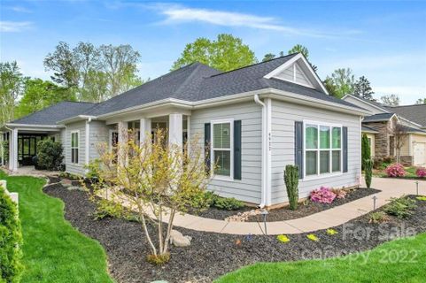 4922 Looking Glass Trail