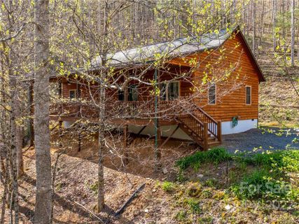 7 Apple Pasture Drive AP3 sold home in Shoot Out Mountain, Bakersville, NC