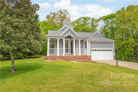 2712 Towhee Court