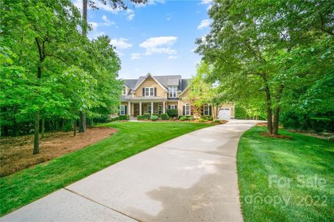 122 Willow Bend Court