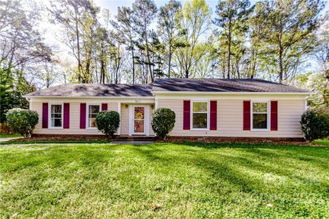 9611 Lone Oak Court