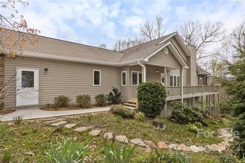 2121 Cumming Woods Court 4