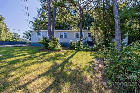 915 Duchess Drive sold home in Mountainbrook, Mount Pleasant, NC
