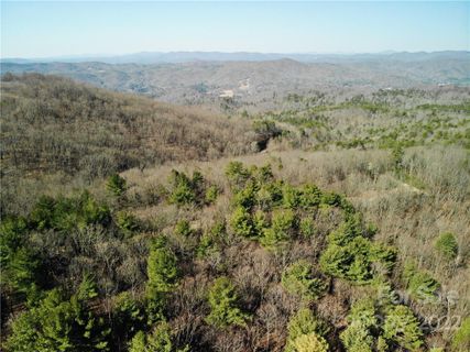 Lot 43 Tapaderos Drive sold home in Chestnut Mountain Farms, Mcgrady, NC