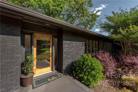 1139 Shady Bluff Drive
