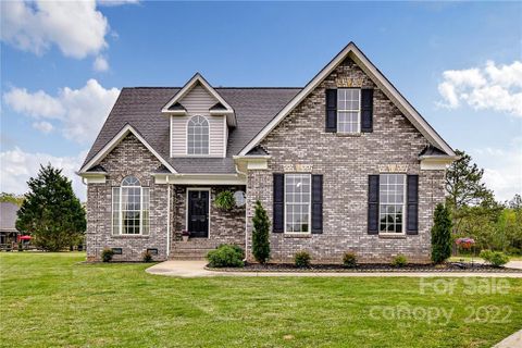 2702 Falling Leaf Court sold home in Loxdale Farms, Monroe, NC
