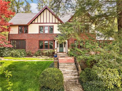 81 Macon Avenue
