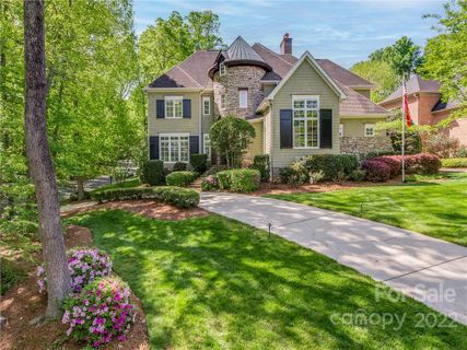 3705 Sedgewood Circle