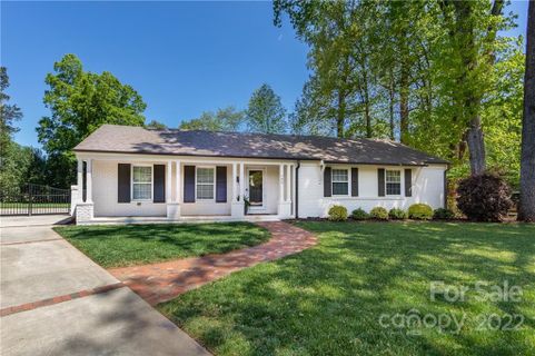 105 Wexford Court