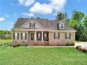 1660 Williamsburg Drive sold home in Rock Hill, SC