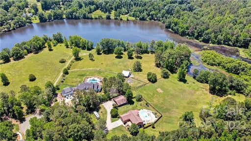 Previously sold for $700,000