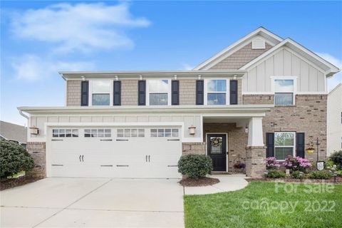 2213 Knocktree Drive